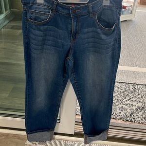 Cookie Johnson 5 pkt cuffed capris